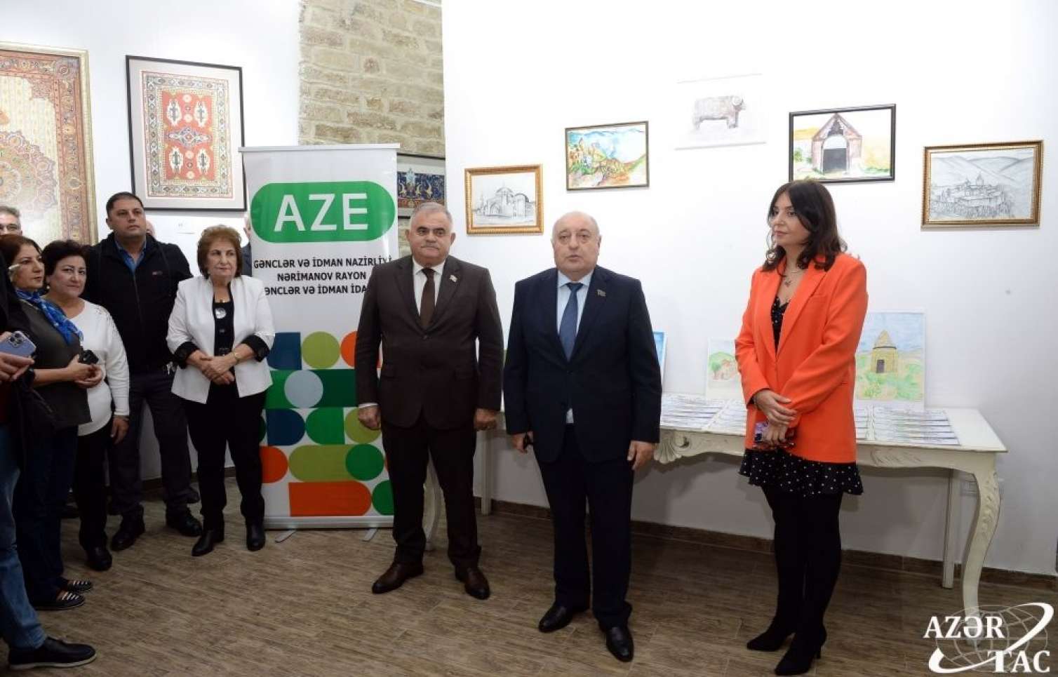 “Qərbi Zəngəzur: əsirlikdə olan Azərbaycan abidələri" rəsm sərgisi açıldı - FOTO 