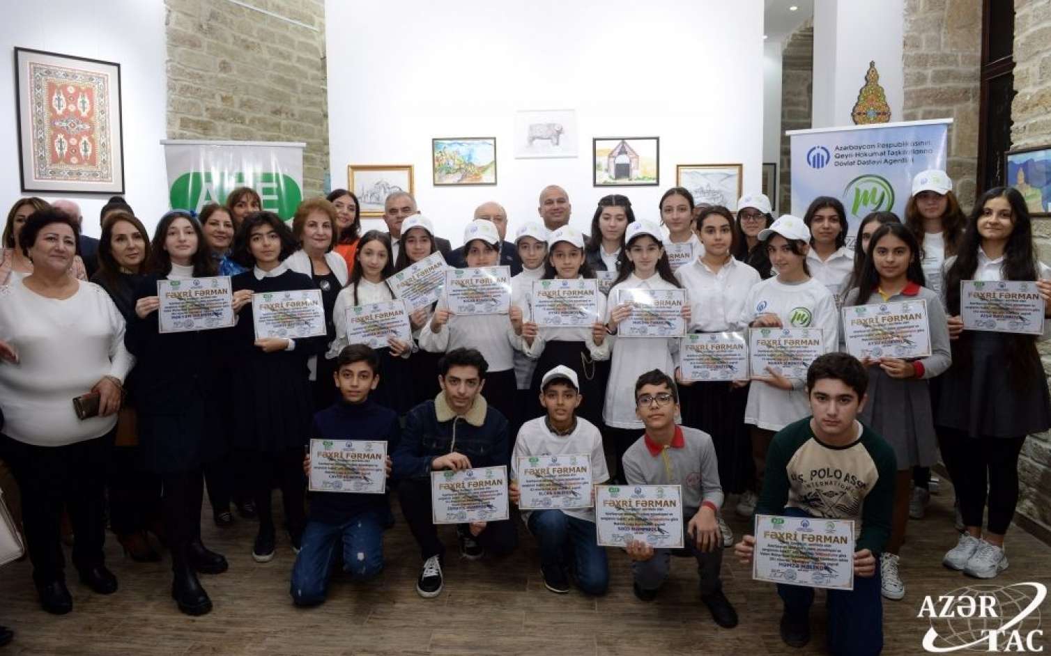 “Qərbi Zəngəzur: əsirlikdə olan Azərbaycan abidələri" rəsm sərgisi açıldı - FOTO 