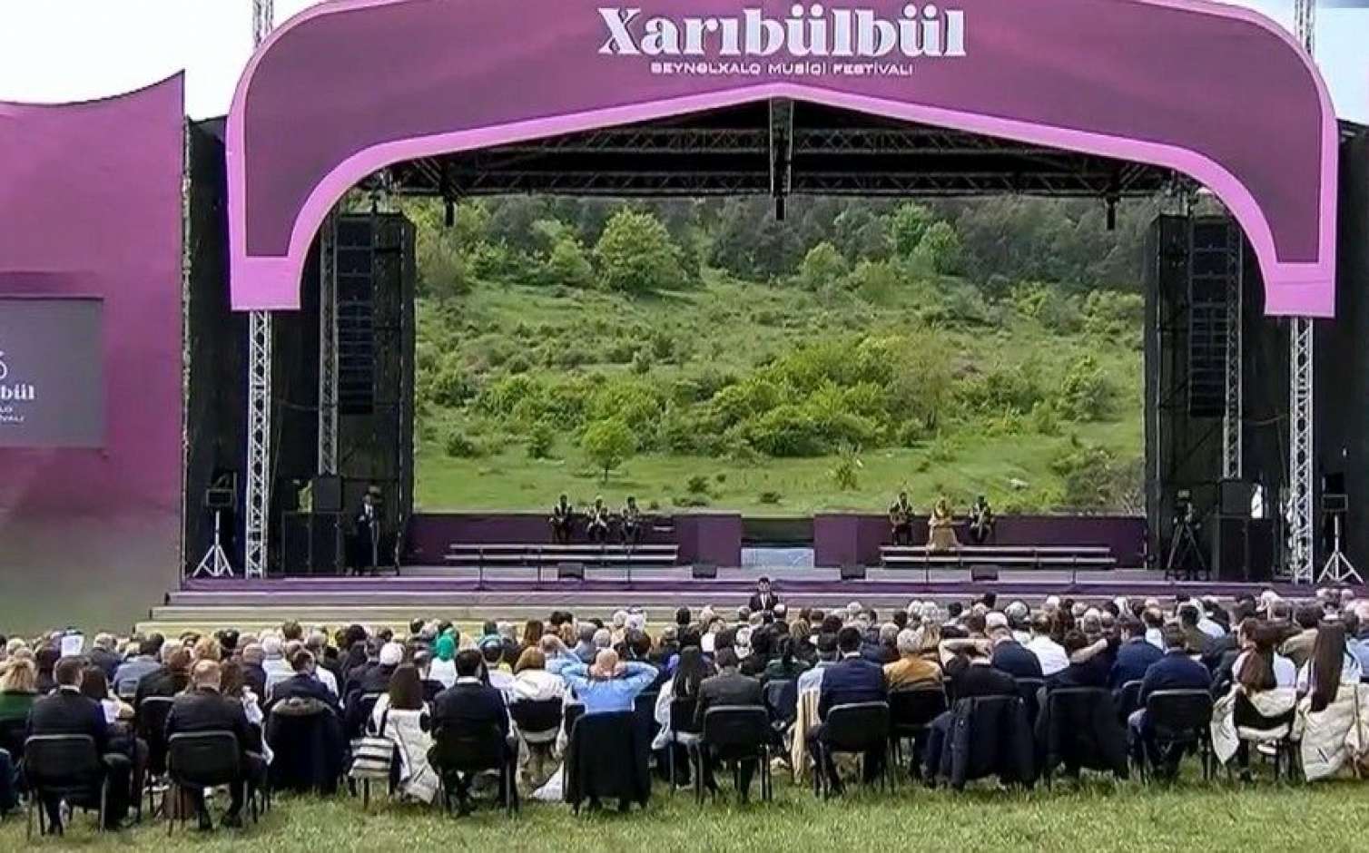 “Xarıbülbül” festivalına ICESCO-ya üzv ölkələr də qatılıb 