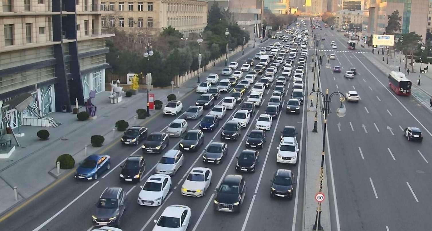 Hazırda sıxlıq olan yollar - SİYAHI 