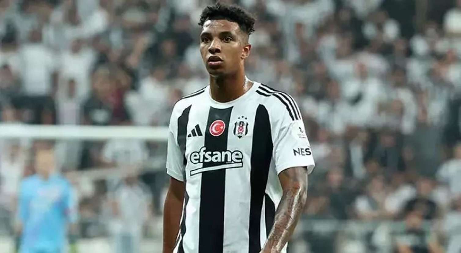 "Beşiktaş"ın italiyalı futbolçusu klubdan ayrıla bilər 