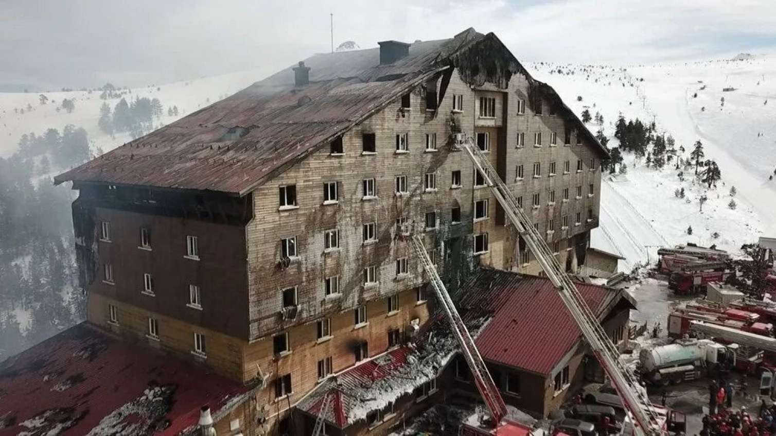 Türkiyədə hotel bu səbəbdən yanıbmış 