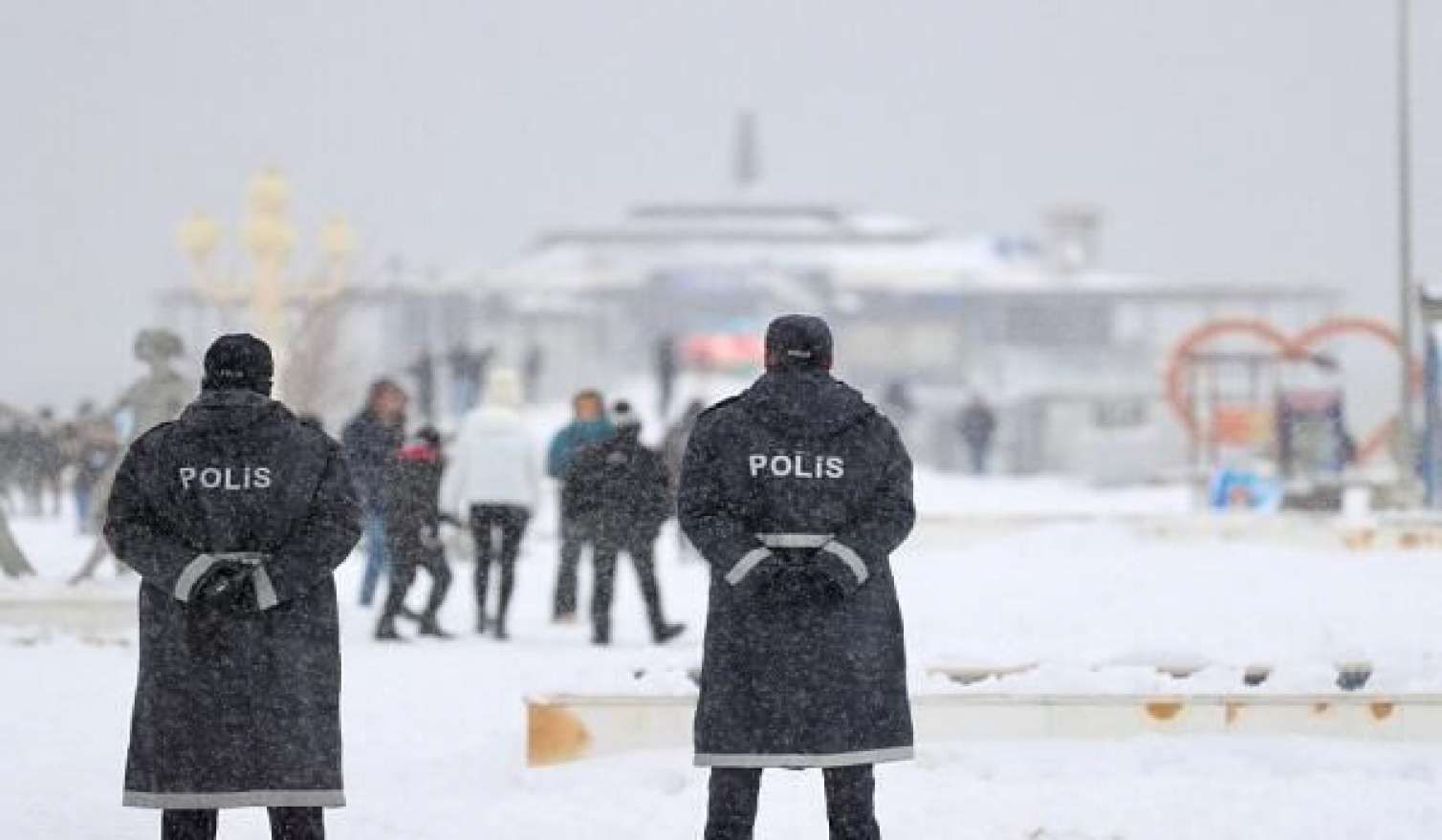 Polis gücləndirilmiş rejimdə çalışır - DİN 