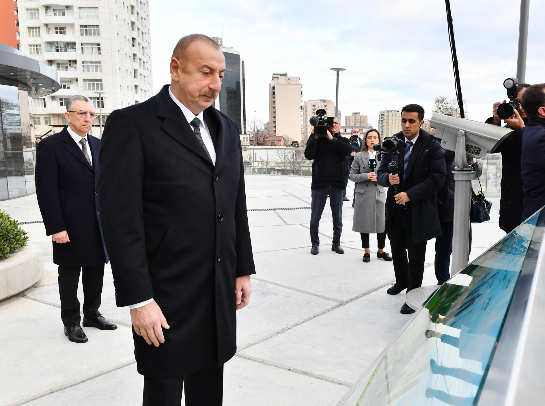 Prezident Mərkəzi Parkın ikinci hissəsinin açılışında - Yenilənib-FOTO