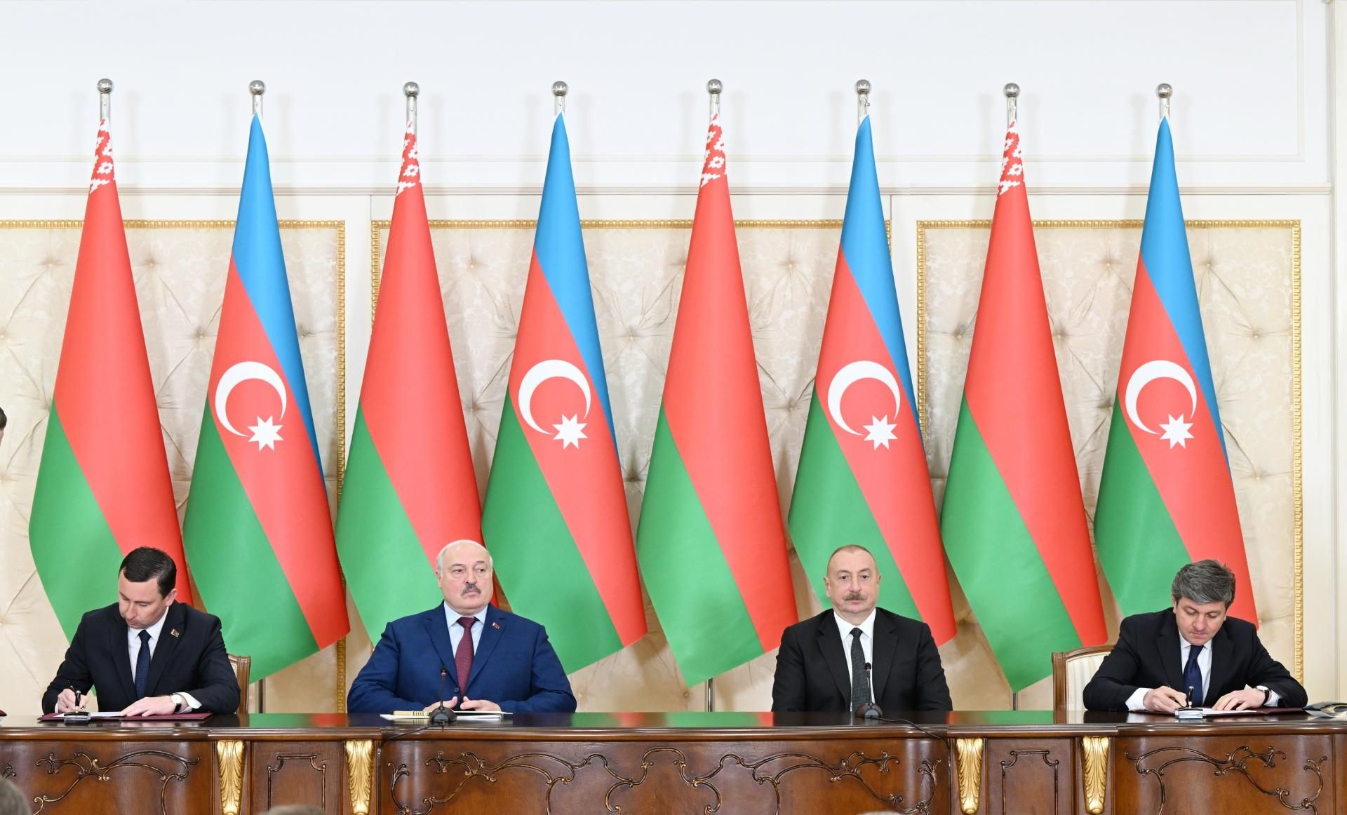 Azərbaycan-Belarus sənədləri imzalandı -  Yenilənib