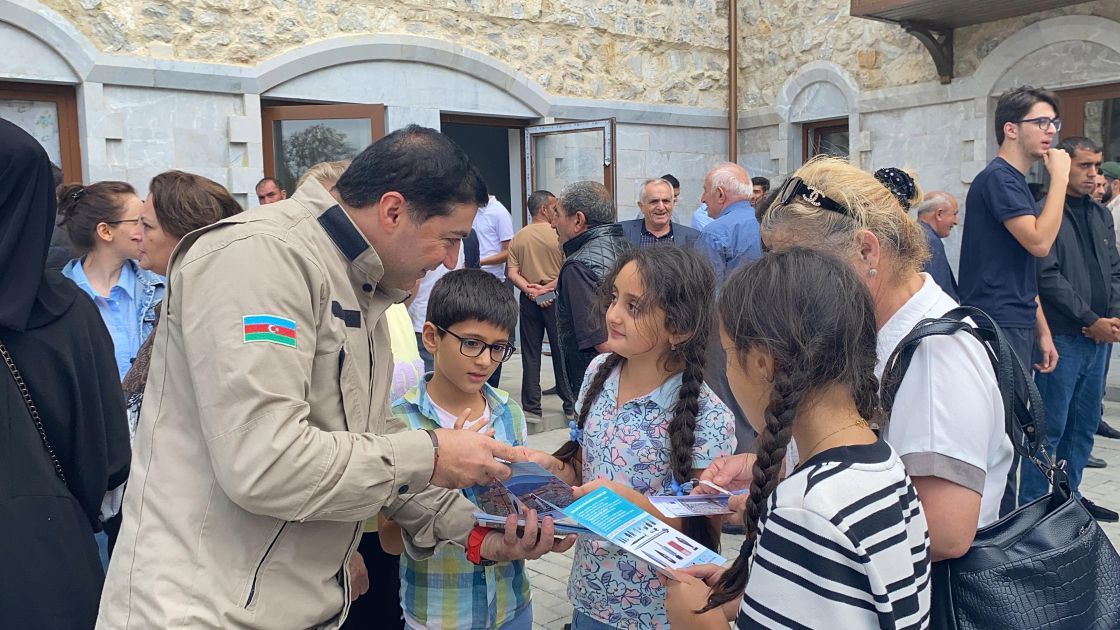  Şuşaya daha 27 ailəyə evlərin açarları təqdim olundu - FOTO 