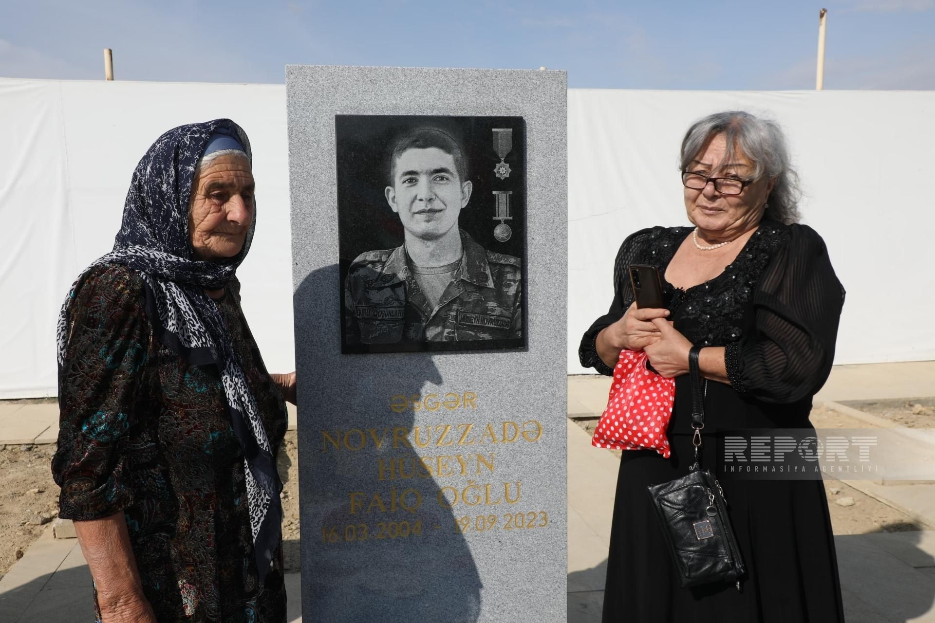 Antiterror əməliyyatlarında şəhid olan hərbçilərin məzarları ziyarət olunur -  FOTO