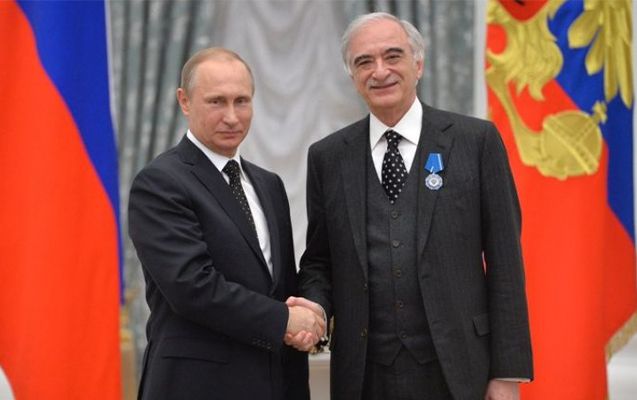 Putin Polad Bülbüloğlunu təltif etdi -  FOTO