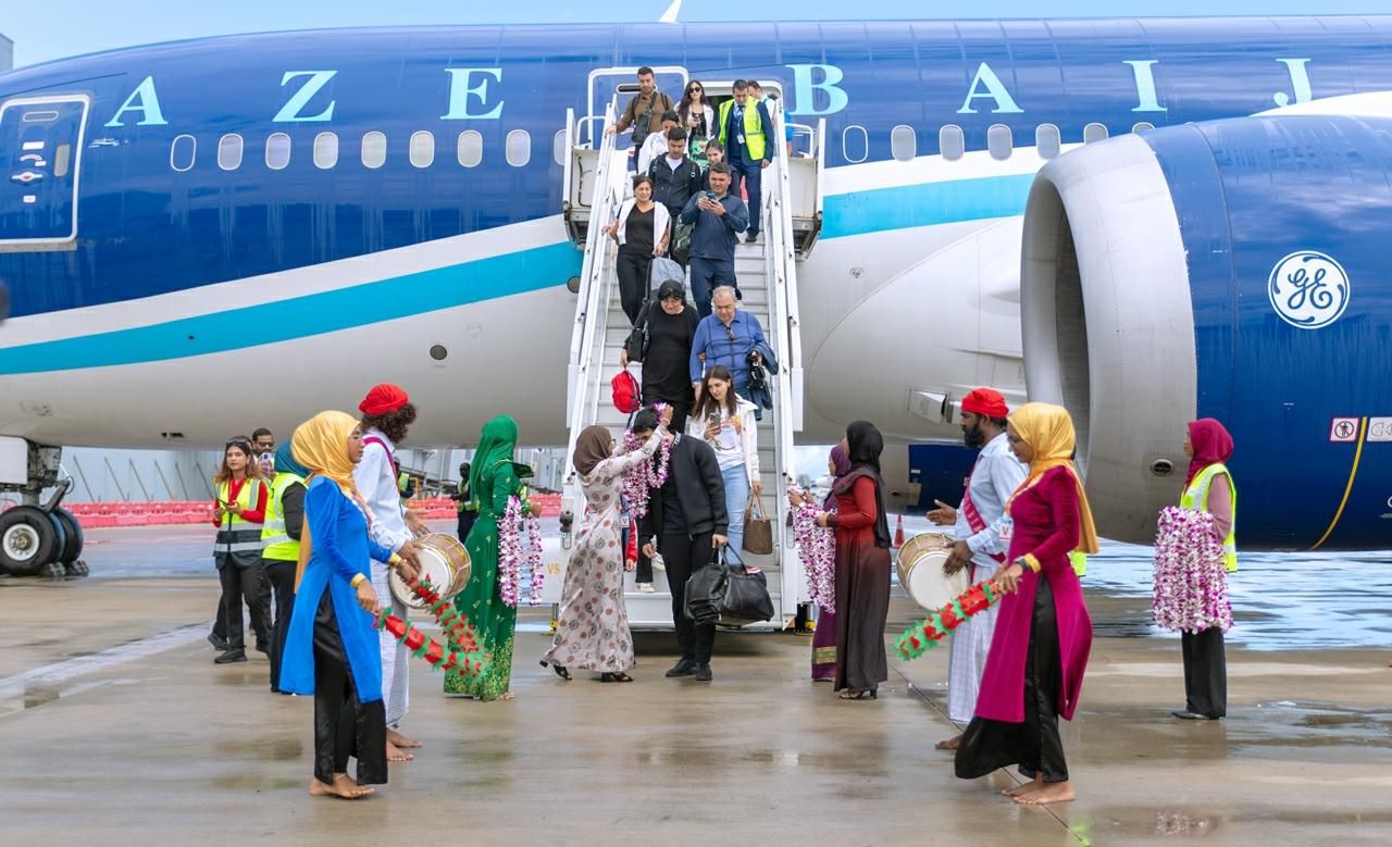 AZAL Bakıdan Maldiv adalarına ilk uçuşunu həyata keçirdi - FOTO 