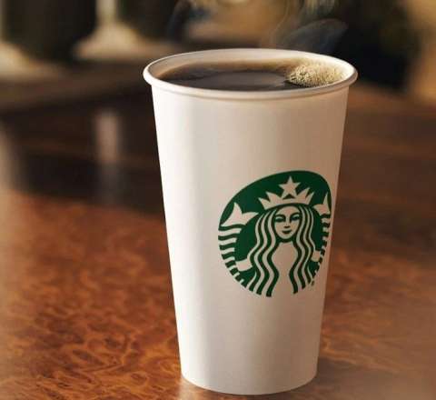 Üzərinə qəhvə töküldü:   Starbucks-ın ödəyəcəyi təzminat heyrət doğurdu 