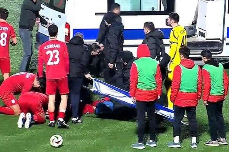 Millət vəkili əməliyyat olunan futbolçuya baş çəkdi - FOTO 